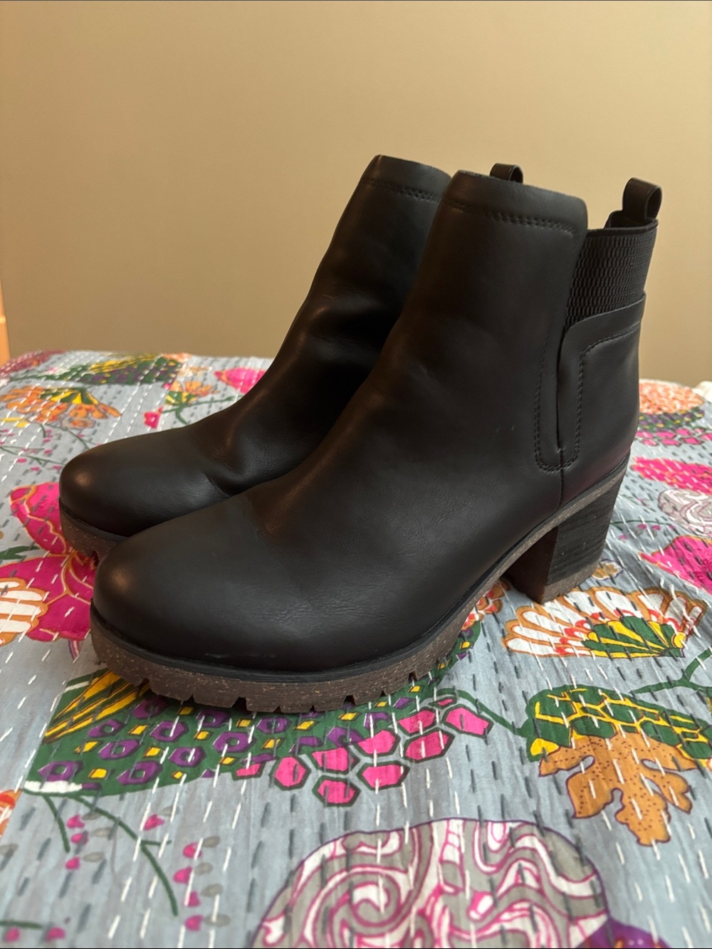 Women's Korks Elsie Bootie